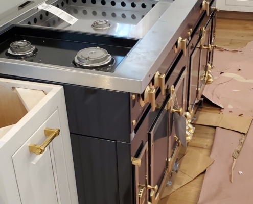 Luxury VA kitchen renovation with La Cornue range